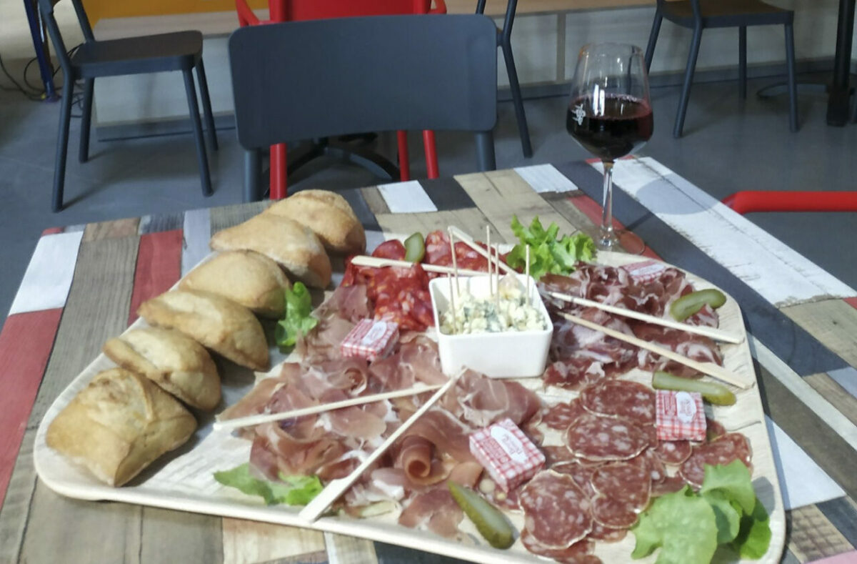 aperos